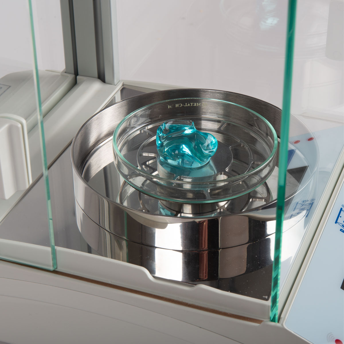 Analysenwaage AS 82/220.R2 PLUS